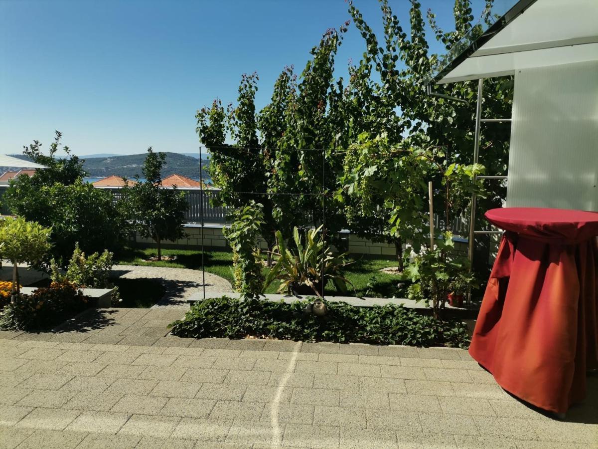 Apartment Ruza - Pool Donji Seget Exterior foto